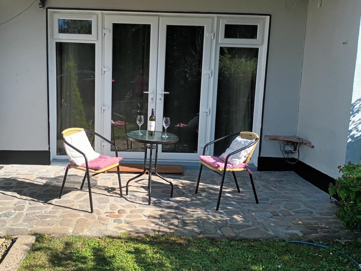 Kate'S Place Bedroom Ensuite Close To Donegal Town Exterior foto
